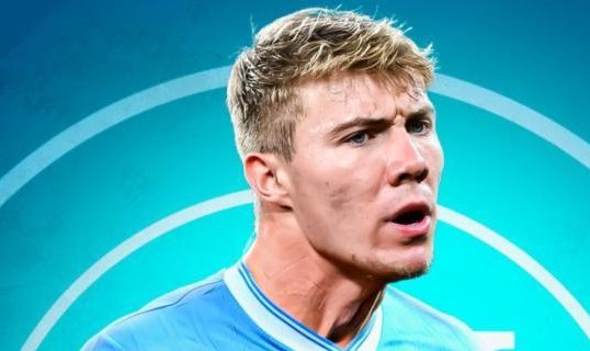 霍伊伦：我在餐厅看了那不勒斯踢卡利亚里，更迫不及待想加盟